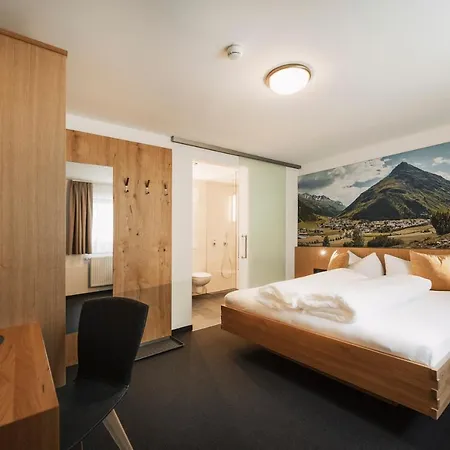 Garni St Martin - Silvretta Card Premium Betrieb Гостевой дом 4*