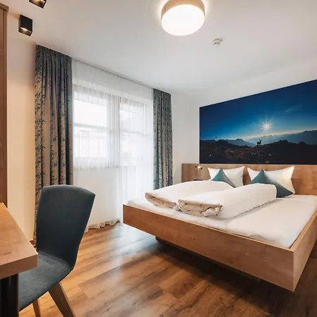 בית הארחה Garni St Martin - Silvretta Card Premium Betrieb 3*