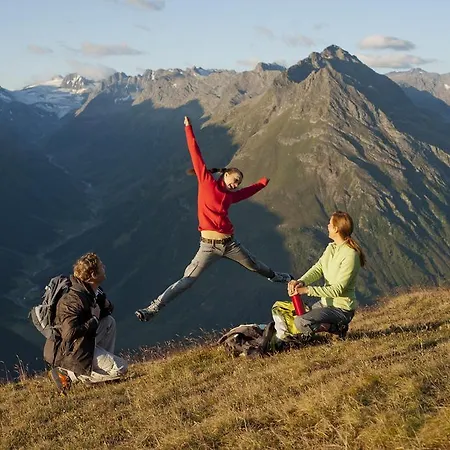 Konukevi Garni St Martin - Silvretta Card Premium Betrieb 3*