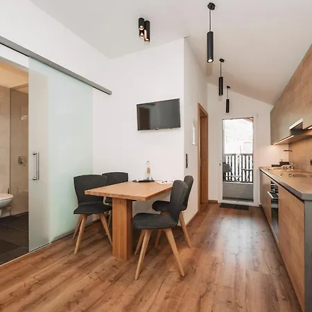 Guest house Garni St Martin - Silvretta Card Premium Betrieb Galtuer