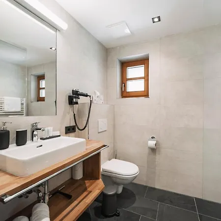 Garni St Martin - Silvretta Card Premium Betrieb Galtür